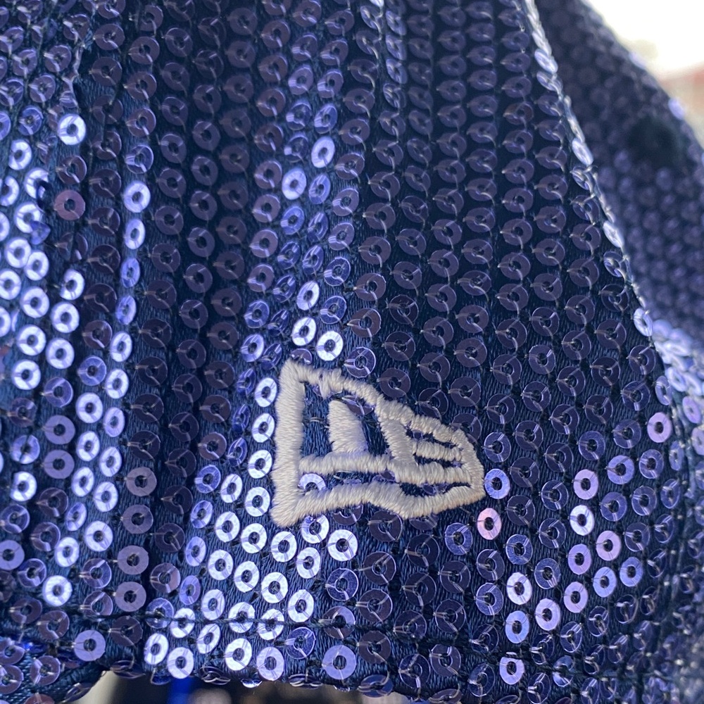 Dodgers Los Angeles New Era Sequin Blue 9FORTY Women's Cap - Picture 4 of 12